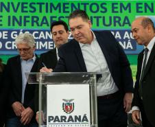 Governador Carlos Massa Ratinho Junior anunciou investimentos de R$ 505 milhões em energia e infraestrutura de gás canalizado para acelerar o crescimento do Paraná.