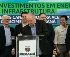Governador Carlos Massa Ratinho Junior anunciou investimentos de R$ 505 milhões em energia e infraestrutura de gás canalizado para acelerar o crescimento do Paraná.