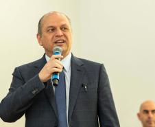 Governador Carlos Massa Ratinho Junior anunciou investimentos de R$ 505 milhões em energia e infraestrutura de gás canalizado para acelerar o crescimento do Paraná.