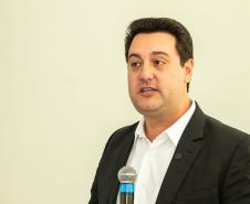 Governador Carlos Massa Ratinho Junior anunciou investimentos de R$ 505 milhões em energia e infraestrutura de gás canalizado para acelerar o crescimento do Paraná.