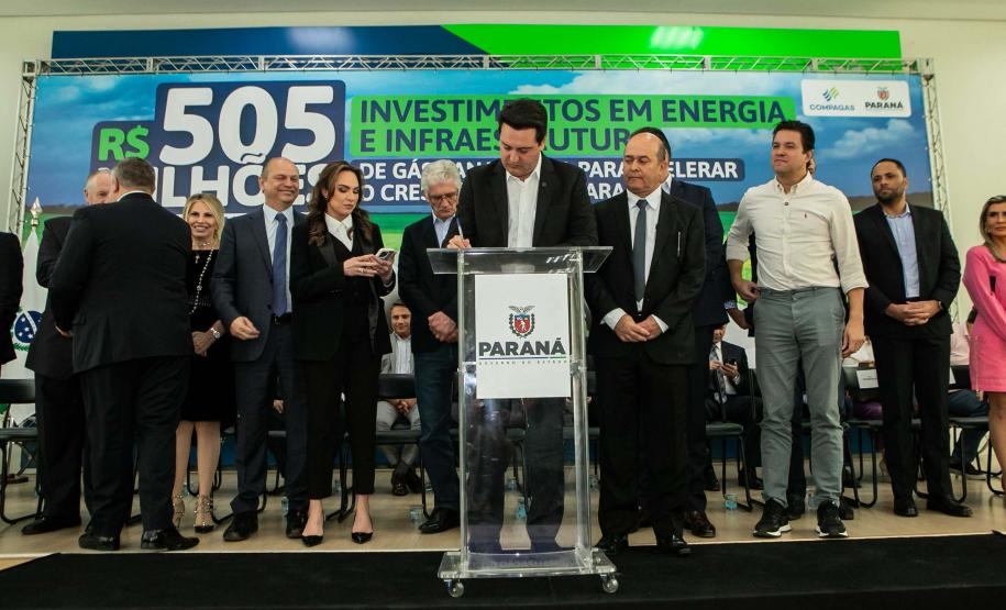 Governador Carlos Massa Ratinho Junior anunciou investimentos de R$ 505 milhões em energia e infraestrutura de gás canalizado para acelerar o crescimento do Paraná.