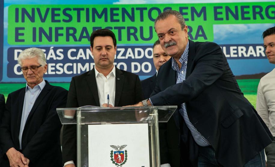 Governador Carlos Massa Ratinho Junior anunciou investimentos de R$ 505 milhões em energia e infraestrutura de gás canalizado para acelerar o crescimento do Paraná.