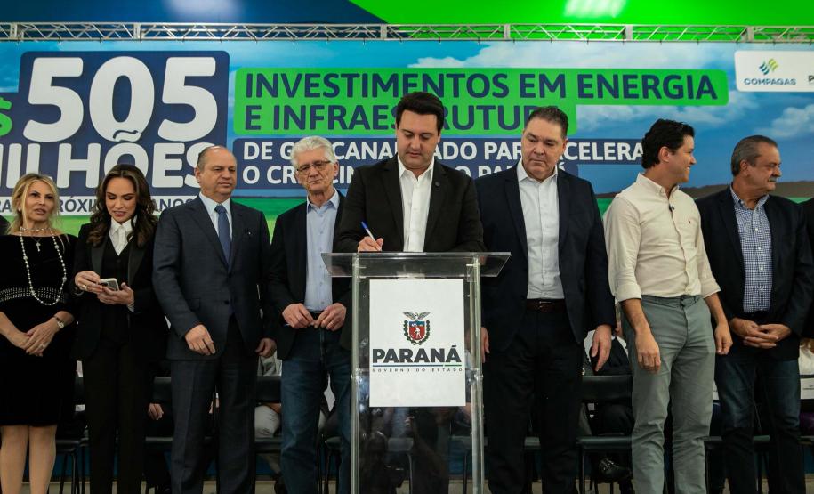 Governador Carlos Massa Ratinho Junior anunciou investimentos de R$ 505 milhões em energia e infraestrutura de gás canalizado para acelerar o crescimento do Paraná.