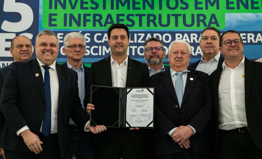 Governador Carlos Massa Ratinho Junior anunciou investimentos de R$ 505 milhões em energia e infraestrutura de gás canalizado para acelerar o crescimento do Paraná.