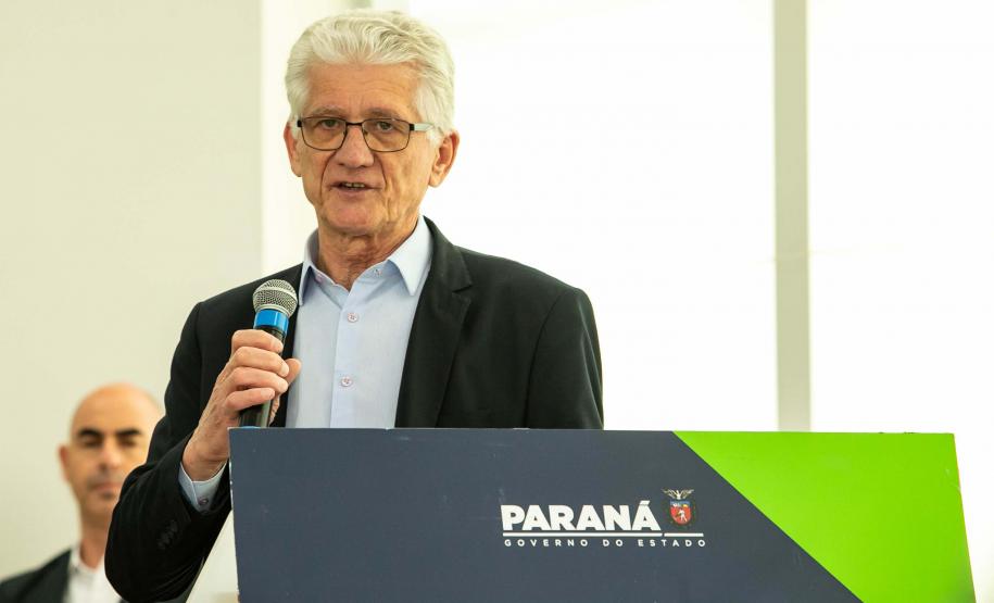 Governador Carlos Massa Ratinho Junior anunciou investimentos de R$ 505 milhões em energia e infraestrutura de gás canalizado para acelerar o crescimento do Paraná.